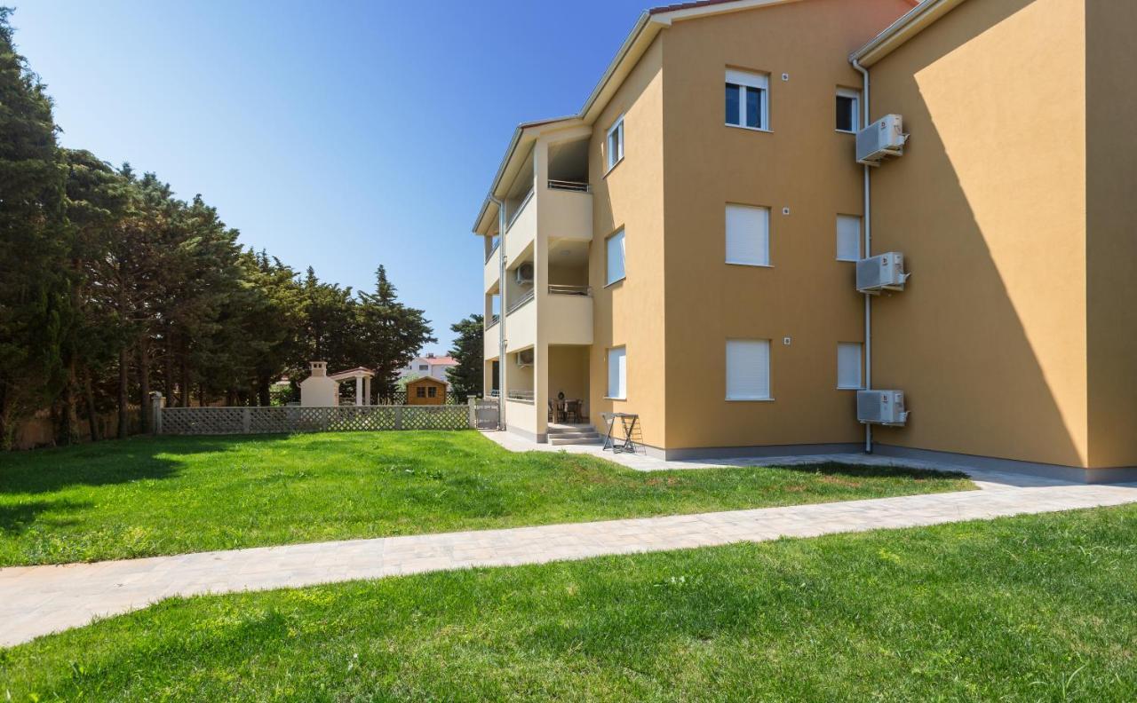 Ferienwohnung Sasa Medulin Exterior foto