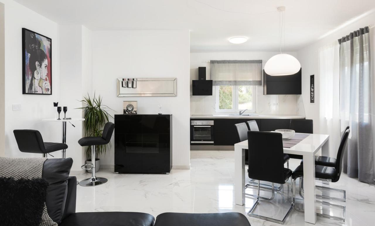 Ferienwohnung Sasa Medulin Exterior foto